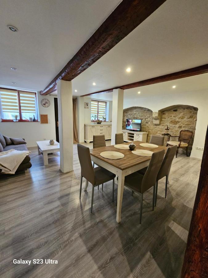 Ferienwohnung ,,Hinter Der Mauer" Хильдбургхаузен Экстерьер фото