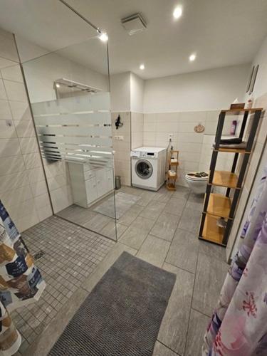 Ferienwohnung ,,Hinter Der Mauer" Хильдбургхаузен Экстерьер фото